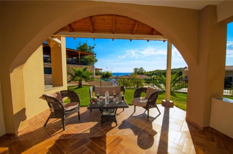 Почивка Халкидики, Ситония - хотел Вилидж маре 4*